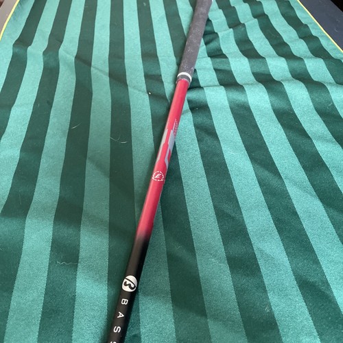 Cleveland Black 18° Fairway Wood RH w/ Bassara E45 Ladies Flex Graphite Shaft - Picture 10 of 11