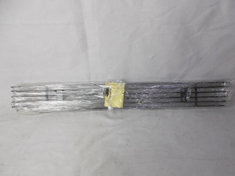 Bumper Billet Grille Insert For; Chevrolet Colorado 2004-2008 — 第 4/4 张图片