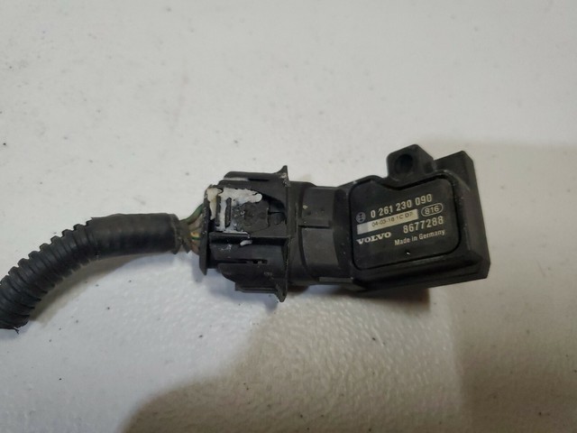 0261230090 bosch датчик