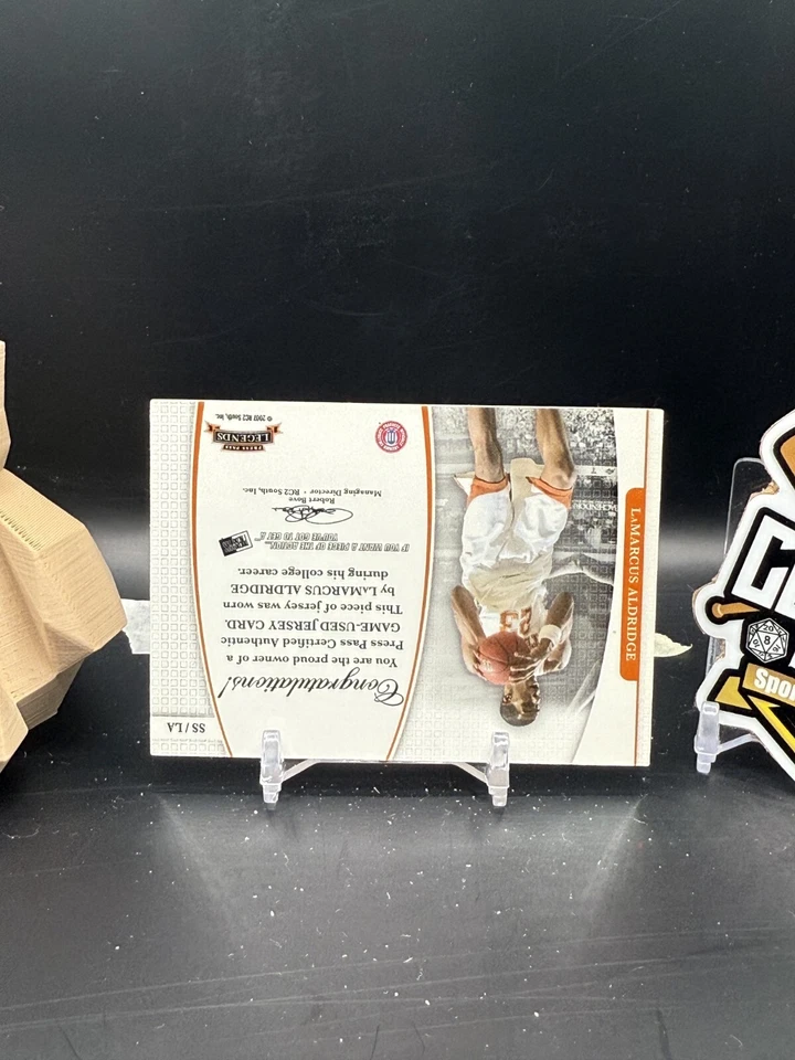 LaMarcus Aldridge 2007 Press Pass Legends 游戏二手开贴者 (CBR) — 第 2/2 张图片
