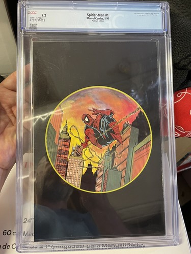 Cubierta Mcfarlane Spider-Man #1 CGC 9.2 edición platino (páginas blancas) - Imagen 2 de 2
