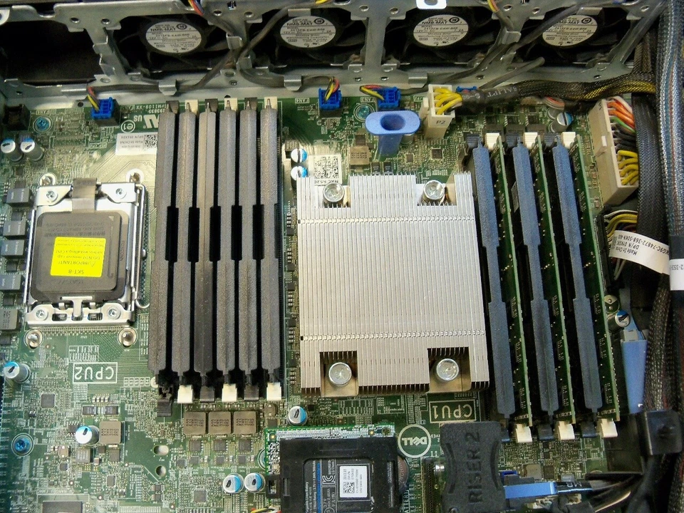 Dell Poweredge R520 Server Intel Xeon Single processer 8x3TB ST33000650SS - Image 4 of 4