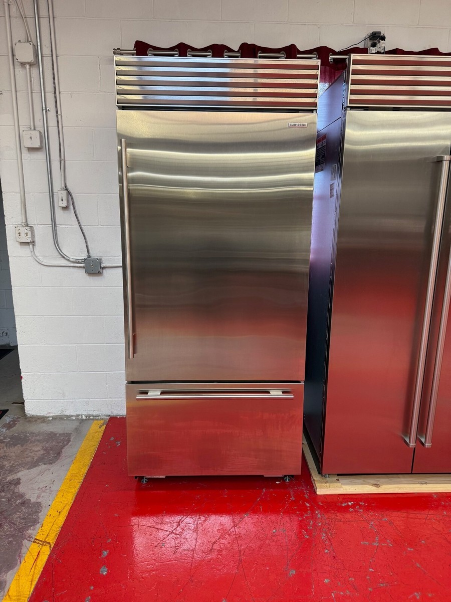 36” Subzero Refrigerator Bottom Freezer CL3650USTR (2024