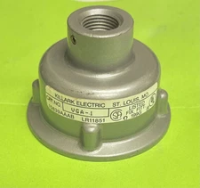 KILLARK VGA-1  1/2" Hub Aluminum Splice Box Light Fixture