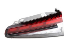 LED Rückleuchte rechts Heckklappe Skoda Superb IV 3P3945308