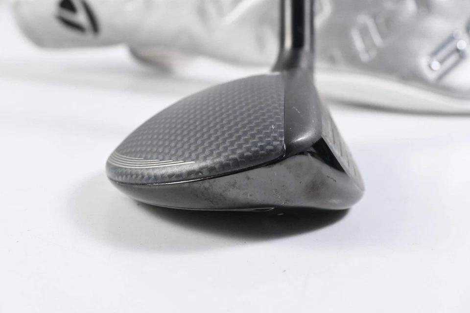 Ladies Taylormade Qi35 Max Lite #6 Hybrid / 31 Degree / Ladies Flex Fujikura - Image 3 of 4