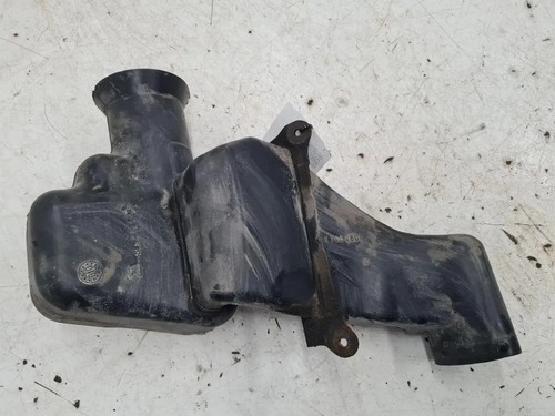 BMW 5 E39 Luftansaugrohr 1742538 2.00 Petrol 125kw 2001 33284574