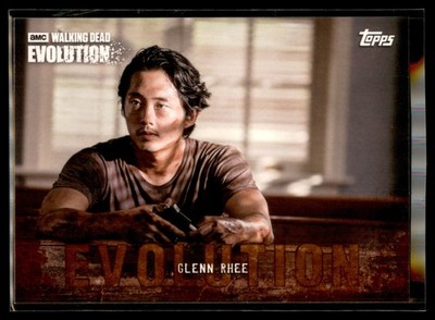 2017 Topps Walking Dead Evolution BROWN Parallel #33 Glenn Rhee