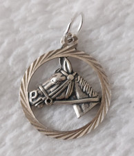 Beautiful Horse Head Pendant, Equestrian Fine Jewellery, Excellent Condition