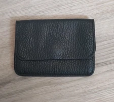 Cuyana Small Black Card Holder/Business Card Holder Minimalist Wallet Leather