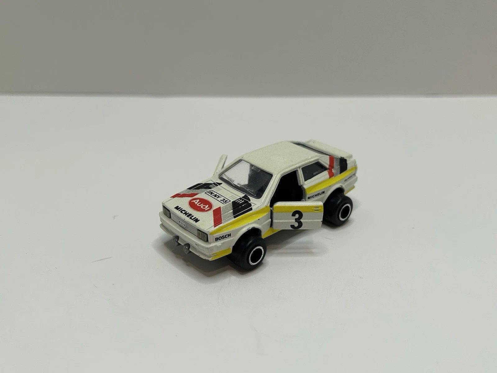 Picture 1 of 9