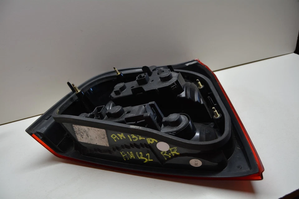 1999-2003 VOLVO S80 REAR RIGHT PASSNEGER SIDE TAIL LIGHT LAMP OEM, 166-60344A - Image 4 of 4