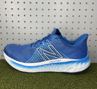 New Balance Men display picture 1