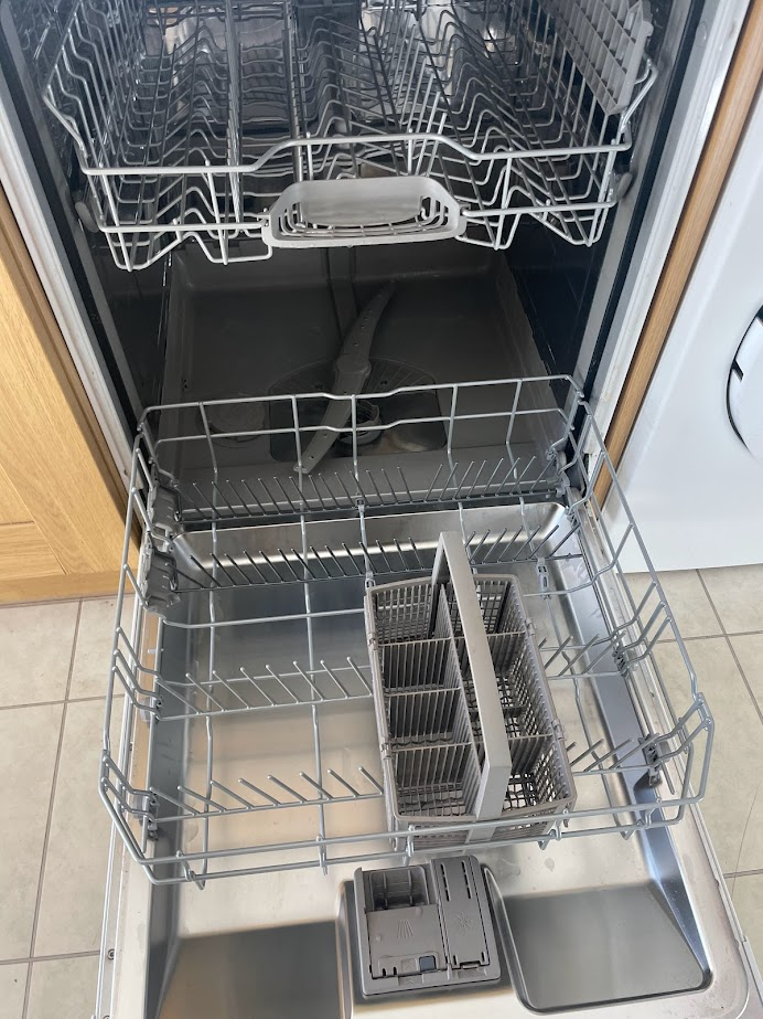 Bosch SMS24AW01G Serie 2 Freestanding Dishwasher, 12 Place Settings