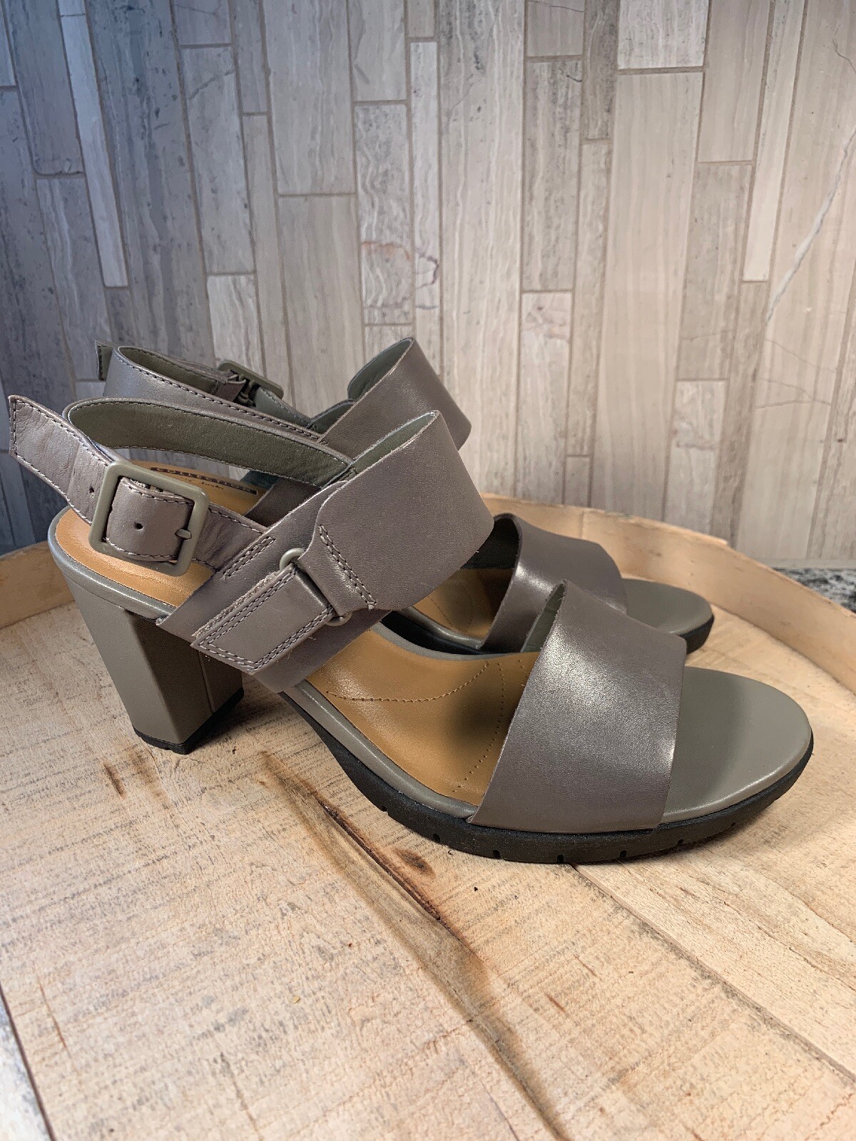 clarks palm candid silver