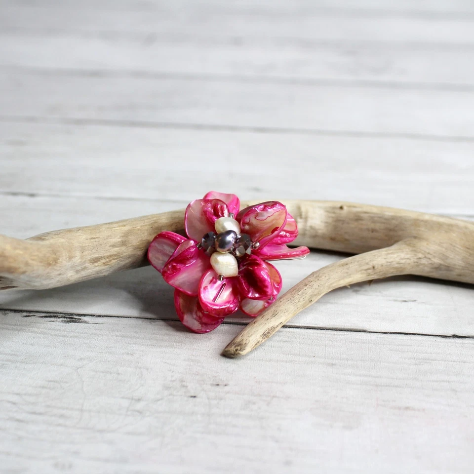 Handcrafted Women's Artisan Pink Luster Shell Ring Cultured Pearls Jewelry - Image 3 of 4