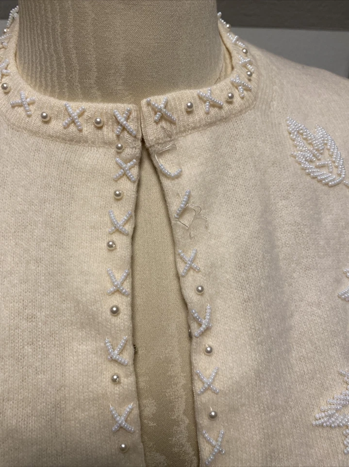 Fabuloso Cárdigan Suéter Marfil Blanco Con Cuentas Forrado Lana de Cordero Angora Talla 44 M/L Foto 4 de 4