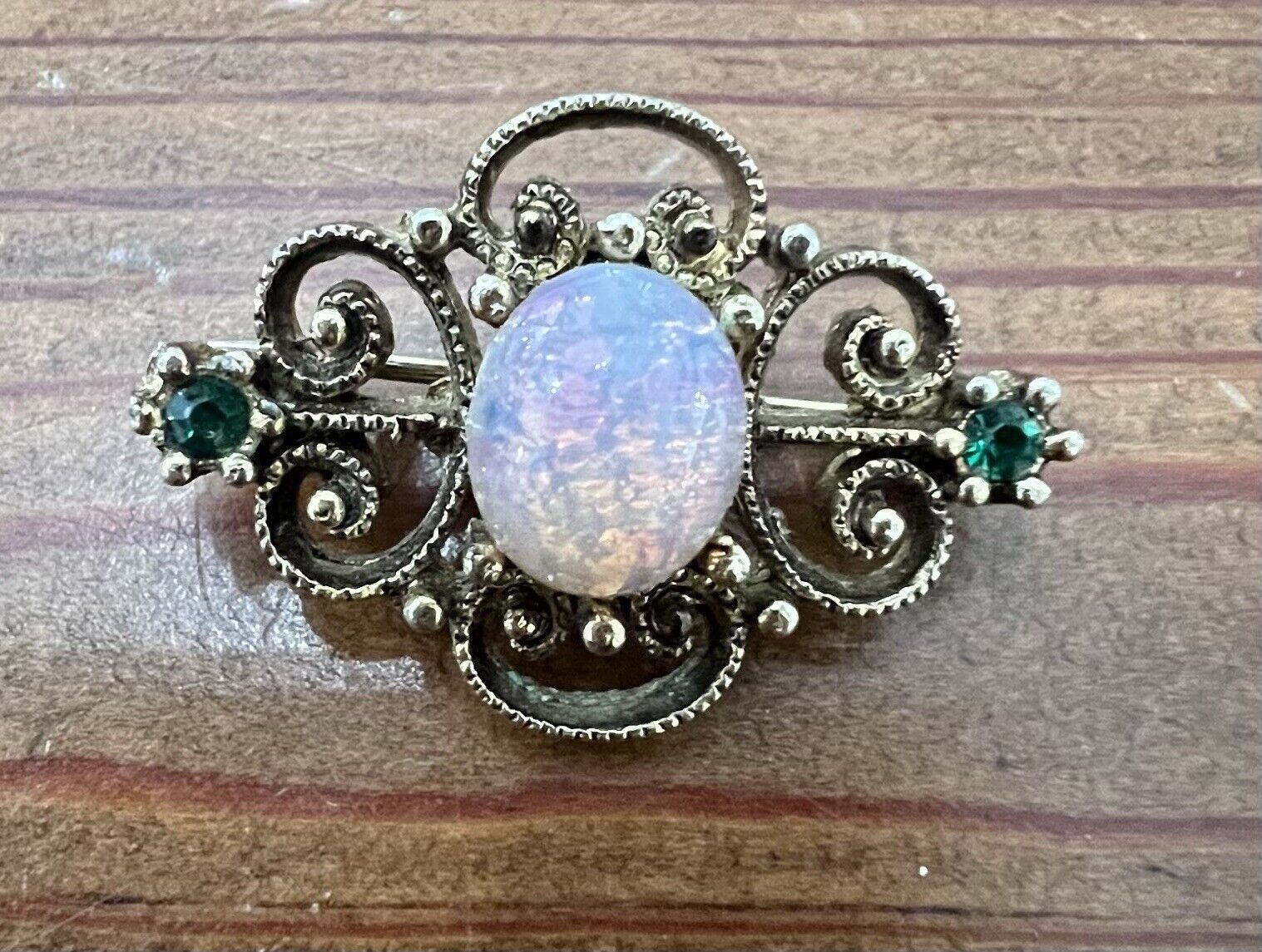 Vintage Emmons Filigree Faux Opal And Green Rhine… - image 3