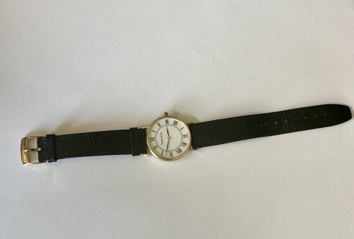 TIFFANY & Co. - 14K YELLOW GOLD WRISTWATCH with GENUINE TIFFANY & Co. - 14K YELLOW GOLD WRISTWATCH with GENUINE
