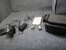 JVC GR-SXM520U Super VGS Camcorder w/ Charger