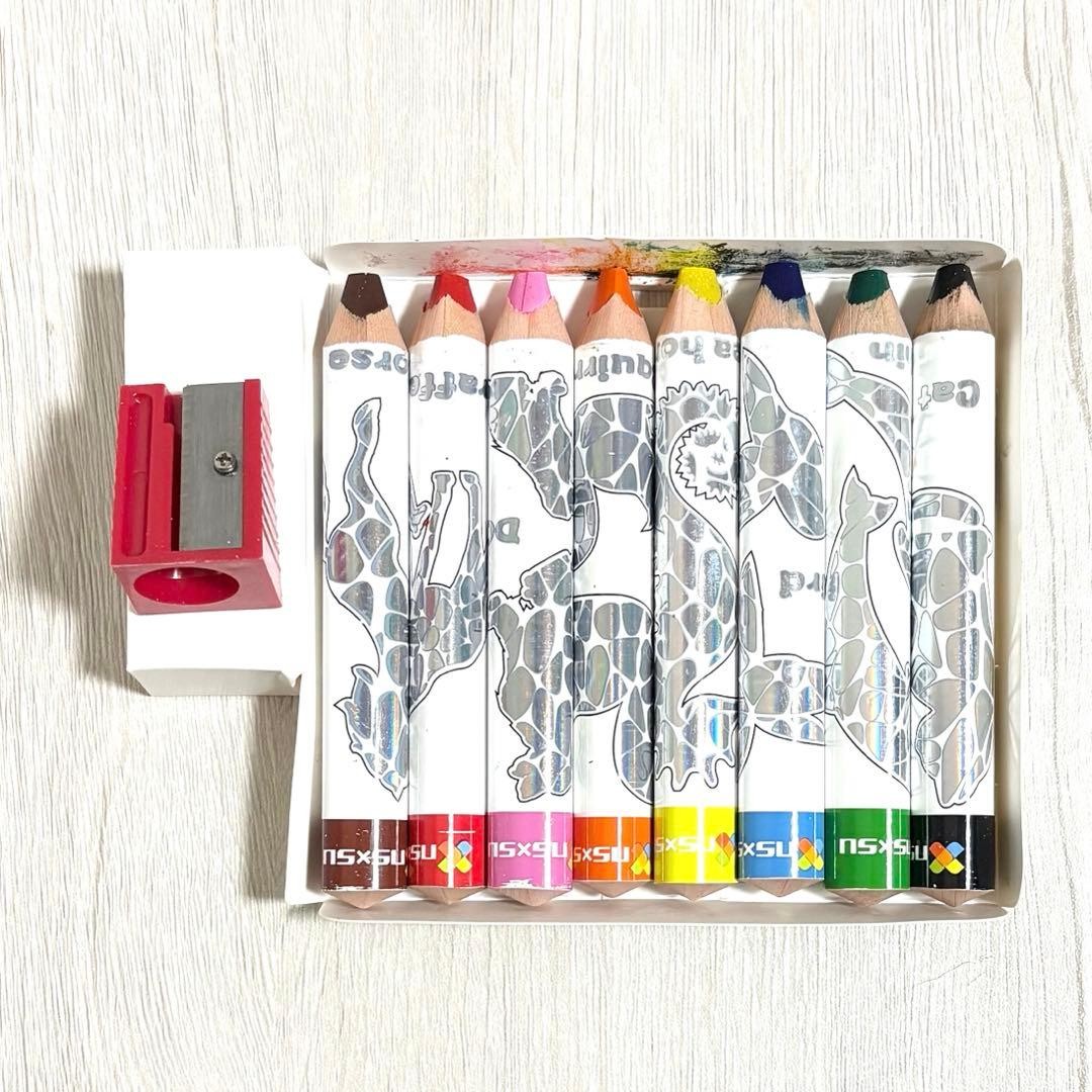 Colored pencils, crayons, water-based colored pencils, woode