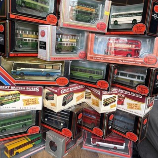 Job Lot Corgi efe atlas Boxed Model Buses Inc LONDON TRANSPORT SOUTHDOWN YORKS