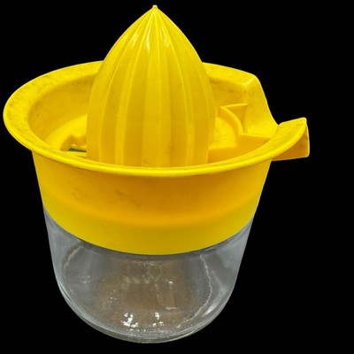 Gemco Vista Yellow Citrus Juicer Reamer Glass Jar & Lid
