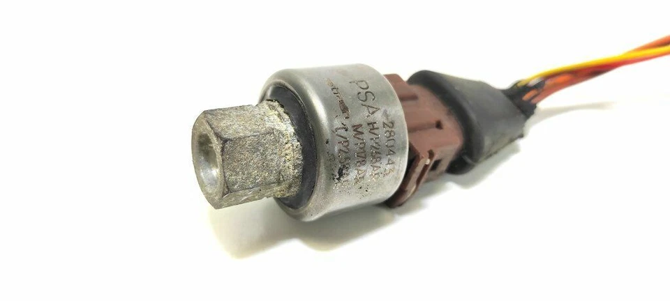 Interruptor de presión sensor de presión aire acondicionado peugeot 306 1998 peugeot 306 1998 ust49660 Foto 2 de 4