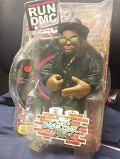 Detailed Guide to Rap and Hip Hop Collectibles 49