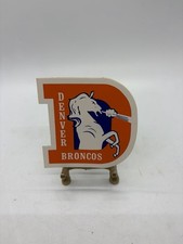Denver Broncos Vintage D Logo Pegatina Coleccionable ¡Genial! Nuevo stock antiguo