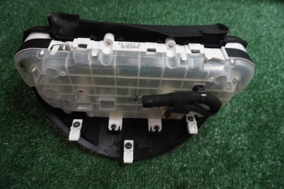 Mazda 2011 2012 2013 5 velocímetros calibre clúster OEM BBM655430 kilometraje sin circular Foto 3 de 4