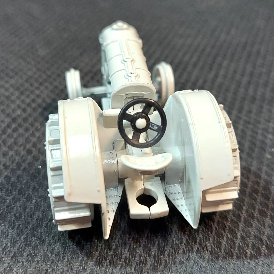 Ertl F6 English Fordson Tractor Model 1/43 scale grey, use with O Gauge railroad - Image 3 of 4