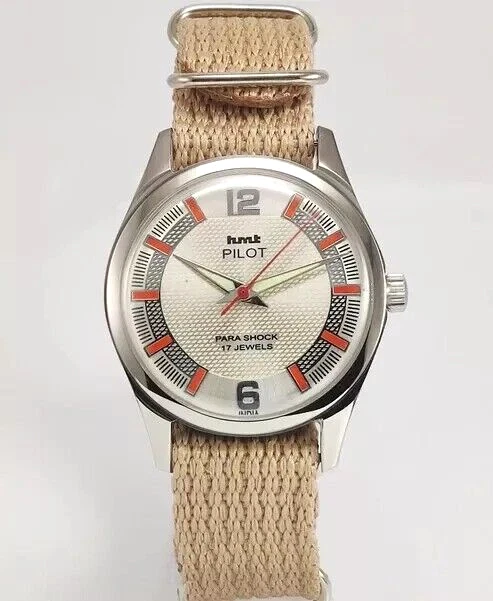 Reloj Pulsera HMT Piloto Esfera Perla 17 Joyas Cuerda Manual Esqueleto Trasero Funcionando Foto 4 de 4