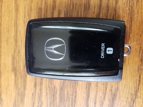 OEM 2019-20 ACURA RDX SMART Keyless Remote FCC: KR5T21 TJB-A01 4-BTN DRIVER #1 - Picture 4 of 10