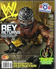 DS132  Rey Mysterio Signed Vintage Wrestling WWE Magazine w/COA **BONUS**