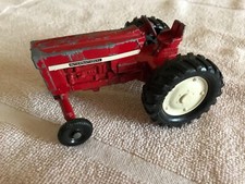 Ertl IH International Tractor