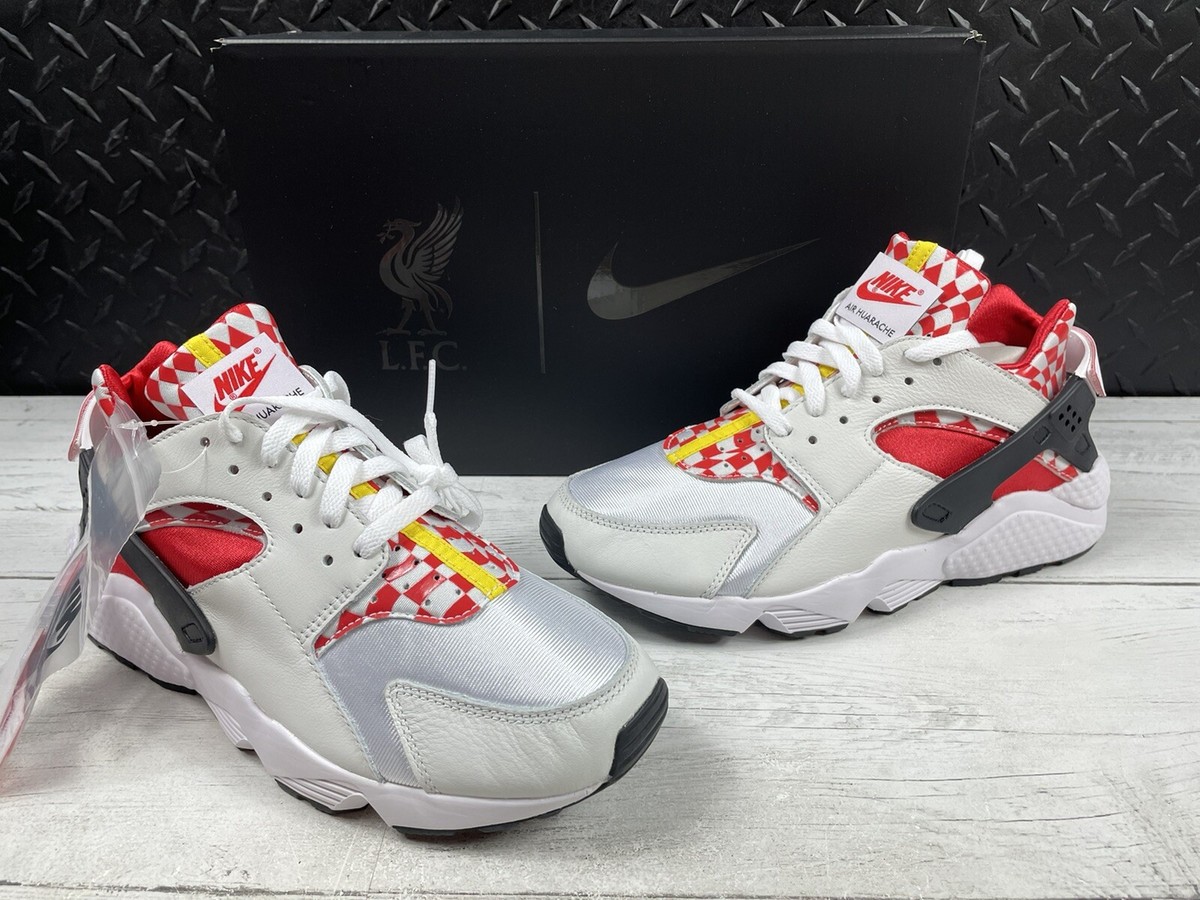 NEW NIKE LIVERPOOL FC X AIR HUARACHE PRM QS MEN display picture 1