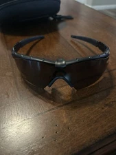 oakley sunglasses men used