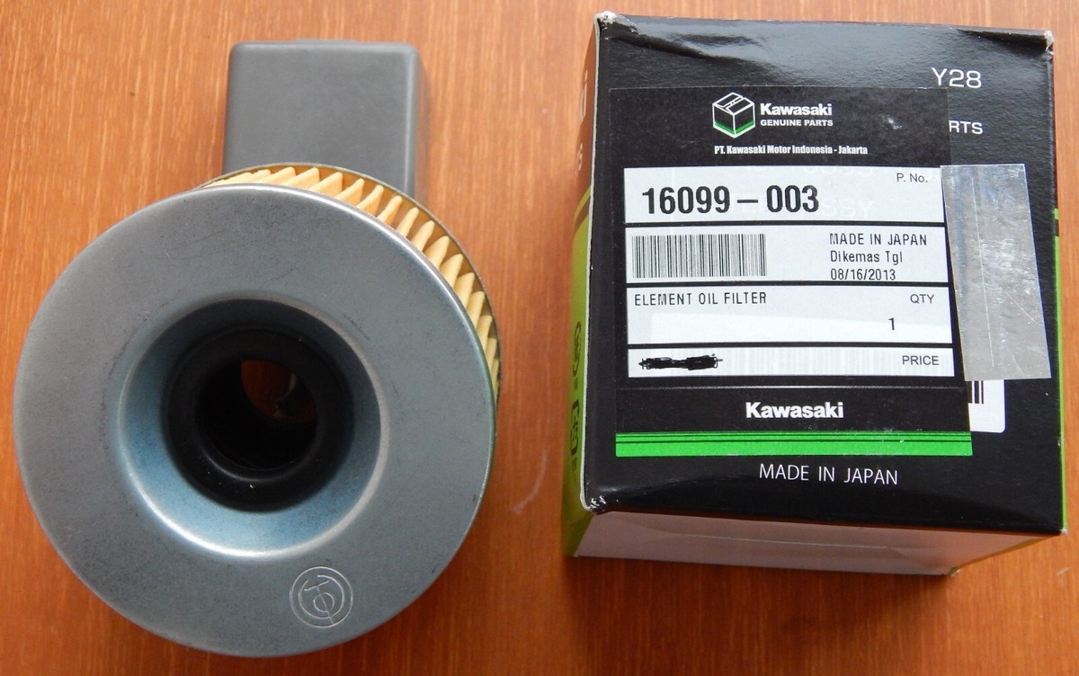 Genuine Kawasaki Ninja ZX11 KZ1000 Police Zephyr 1100 Oil Genuine Kawasaki Ninja ZX11 KZ1000 Police Zephyr 1100 Oil