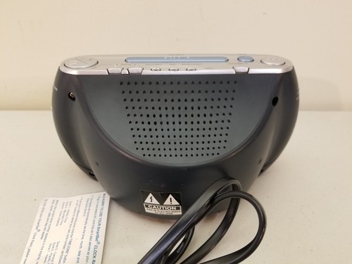 Emerson Research SmartSet AM/FM Dual Alarm Clock Model CKS1862 EXCELLENT! - Picture 5 of 8
