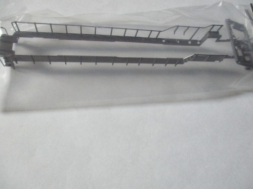 Juego de barandillas Kato # 922132 SD90 gris. Escala N | Condition: New