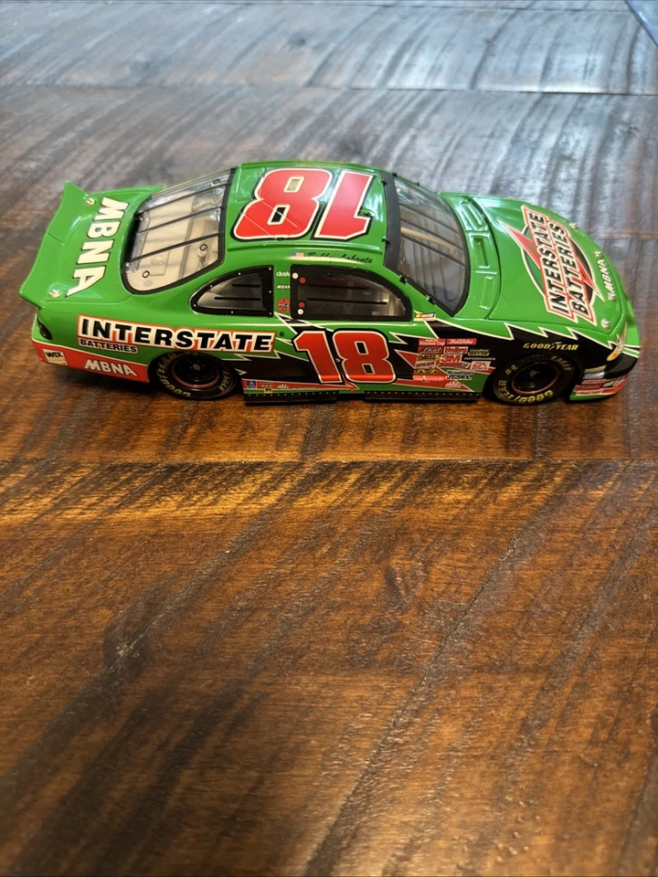Baterías interestatales Bobby Labonte #18 2002 Pontiac Action diecast 1/24 Foto 3 de 4