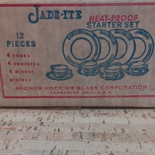 Fire-King Jade-ite Heat-Proof 12-Piece Starte...