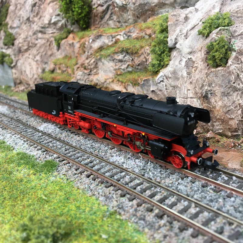 Locomotive à vapeur 001 Fleischmann 714570 un chef-d'œuvre de précision miniature Époque IV