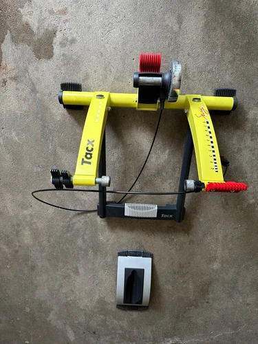 Hometrainer Rollentrainer Tacx