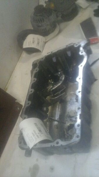 08 09 10 11 12 13 14 15 AUDI TT CÁRTER ACEITE 2.0 LITROS ENAC43400 Foto 2 de 4