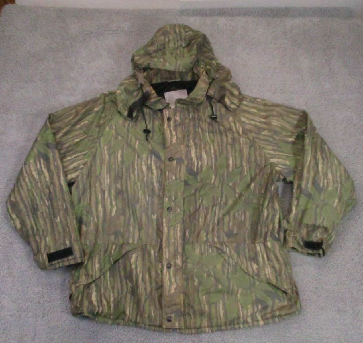 Picture 1 of 8