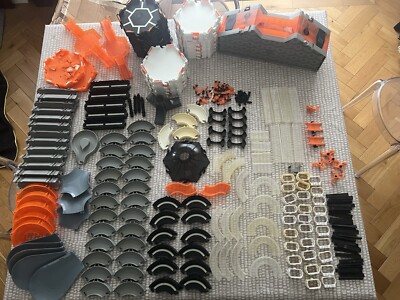 Hexbug Hex Bot Nano Bundle Habitat Hive Bridges Zip Line, Warrior /250 Stück
