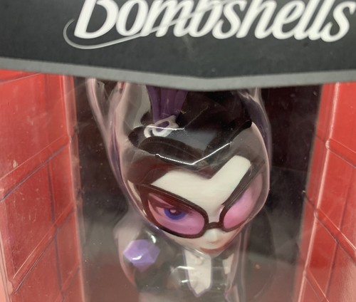 CATWOMAN (Noir Edition) - DC Comics Bombshells by Cryptozoic - NEW - Picture 2 of 5