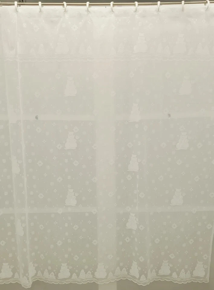 Сетчатая кружевная занавеска для зимнего душа снеговиков и снежинок 70Wx72L - Изображение 2 из 4